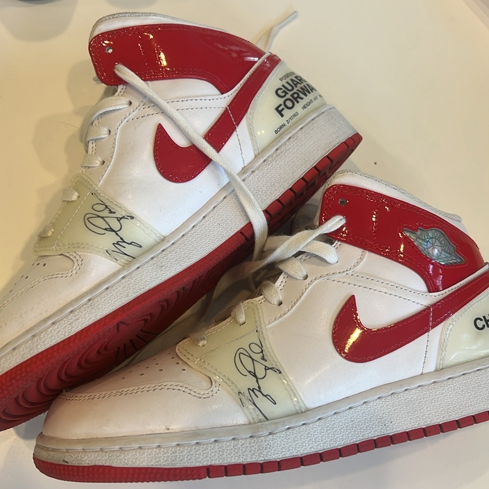 Jordan 1 Mid "Rookie Season" sneakers- size 7y